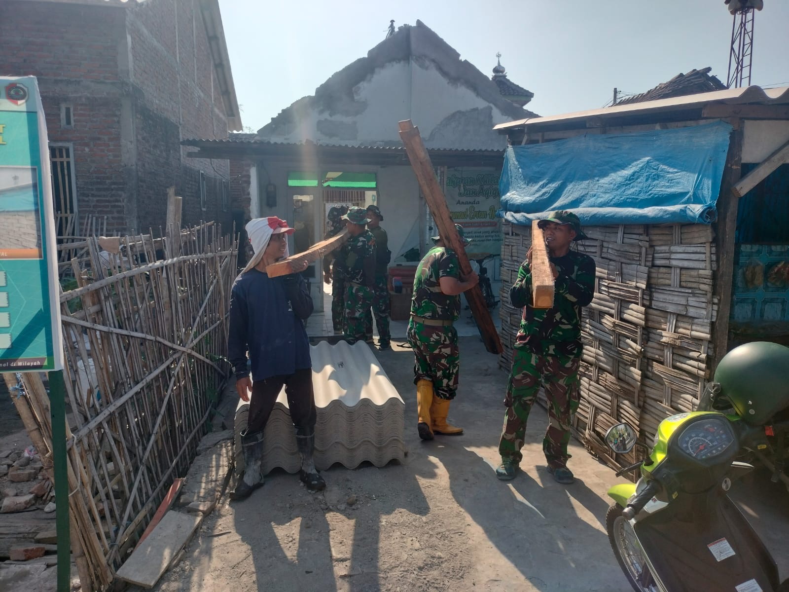 4b049f7b-92d7-4a76-9913-6f81bbde9c96